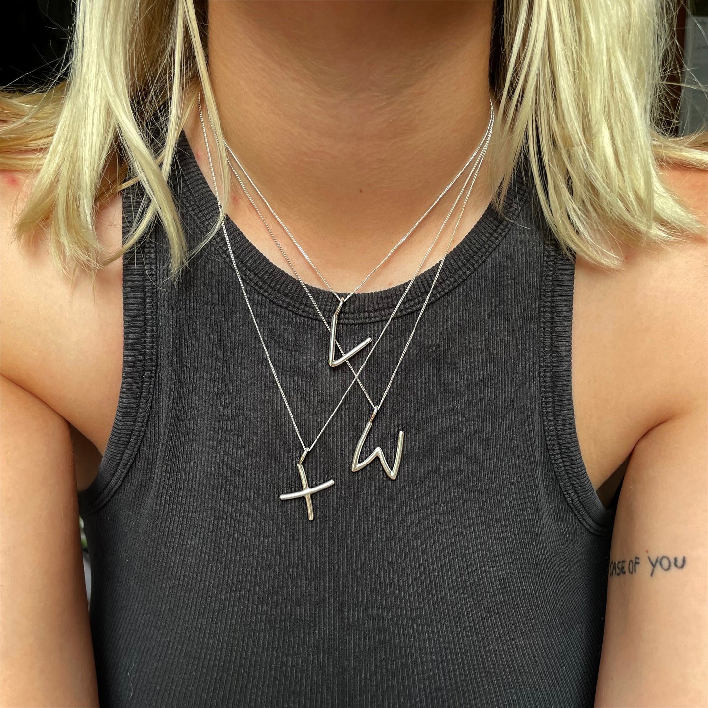initial pendant • mto
