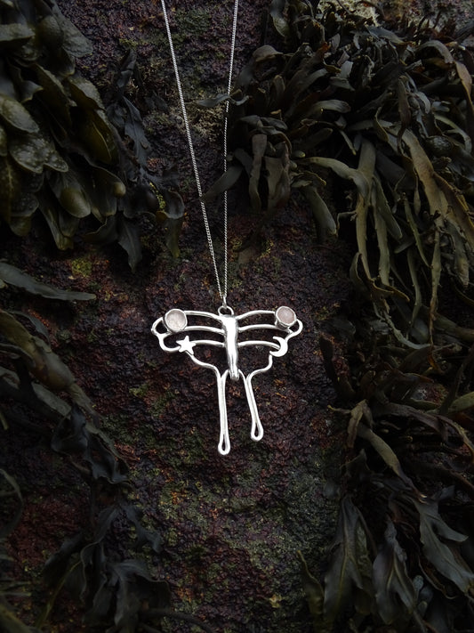luna pendant