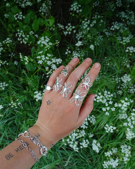 flower rings (mto)
