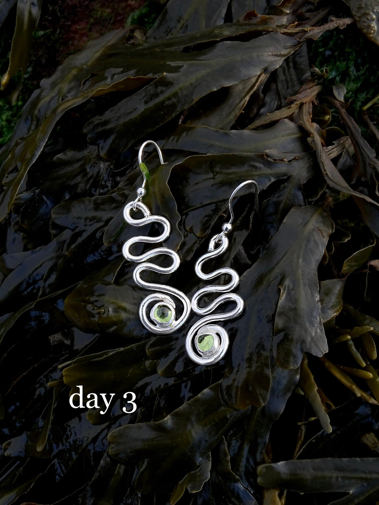 12 days of xmas • earrings