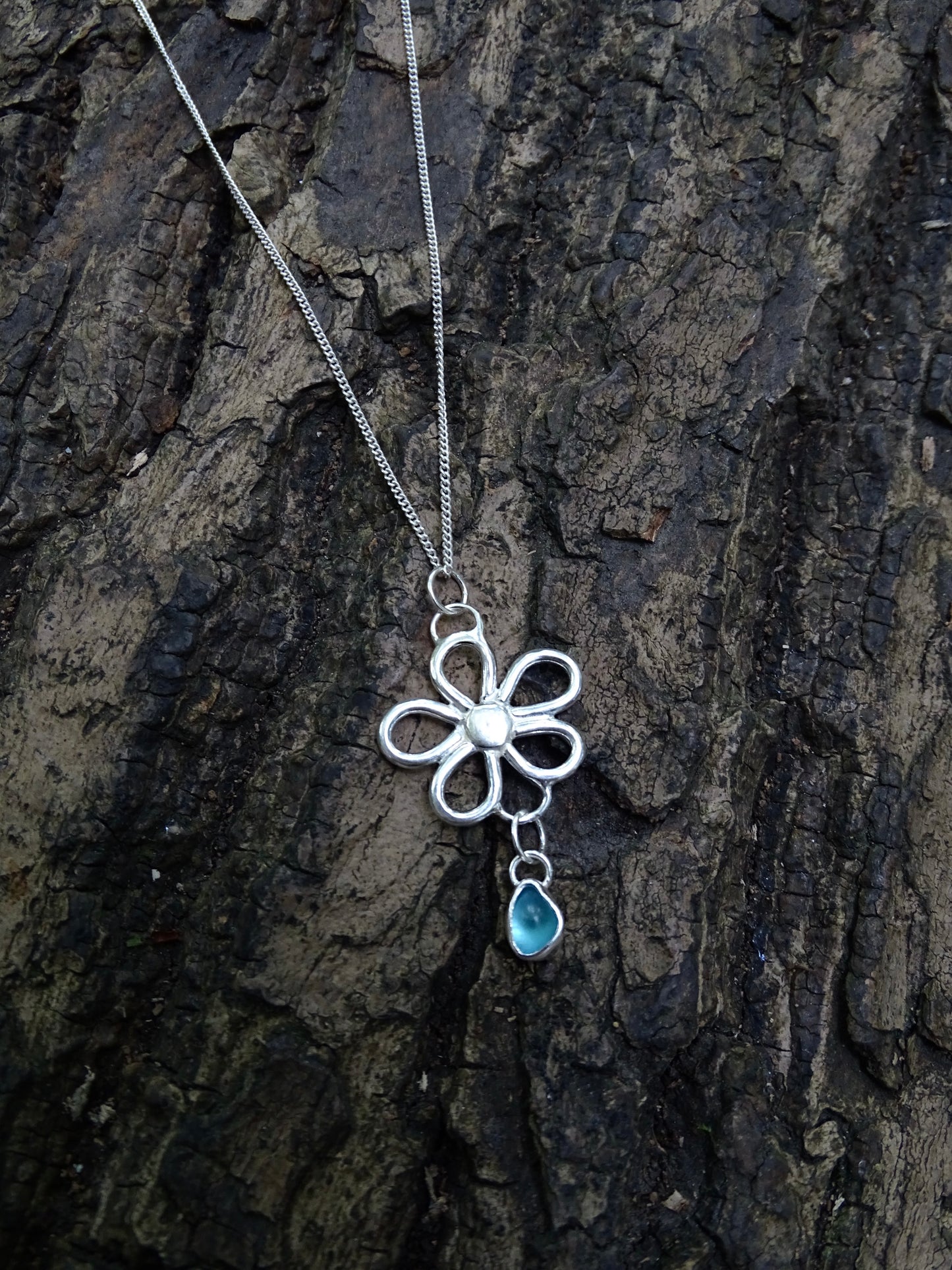 blue seaglass flower pendant