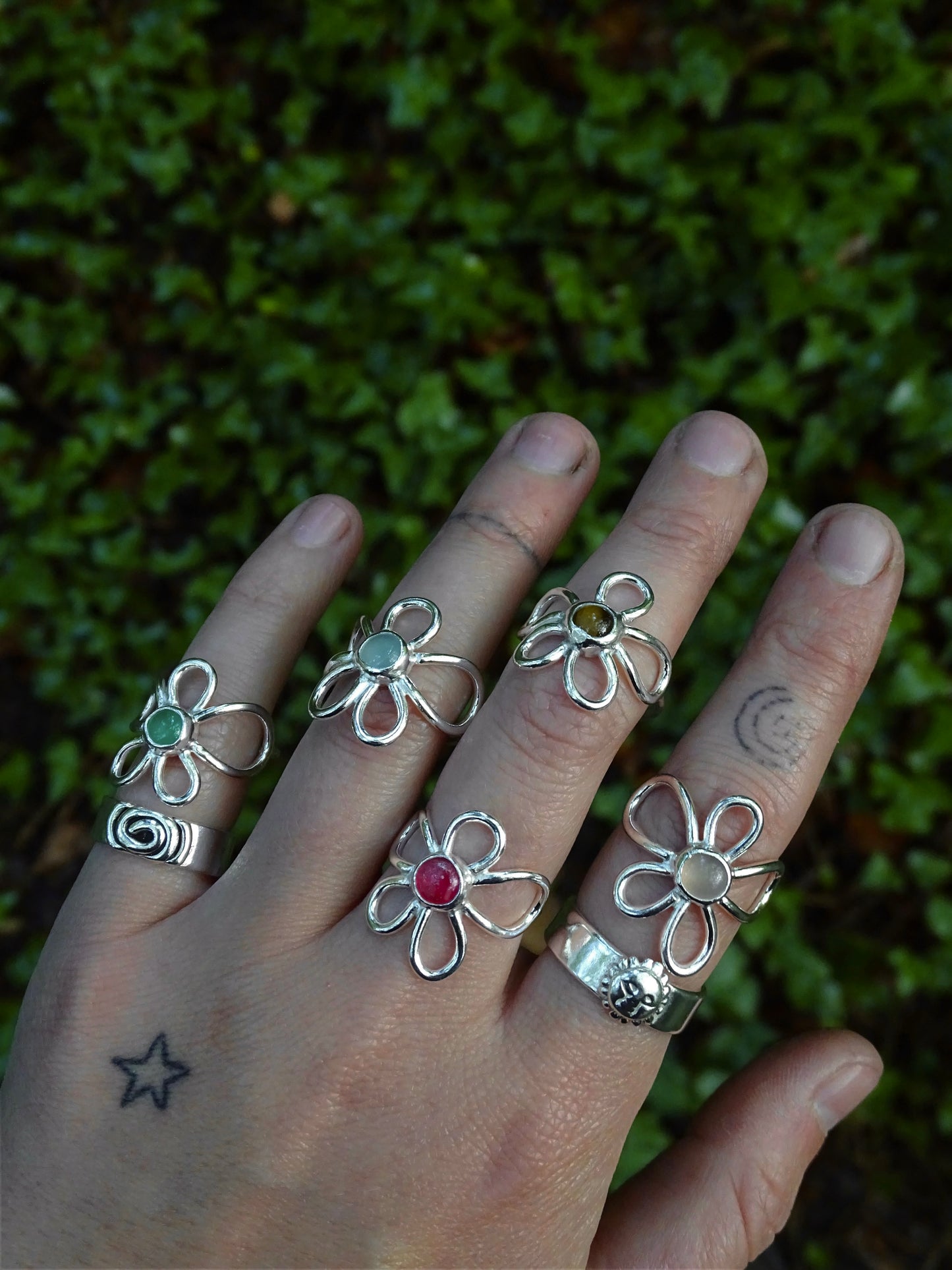 fleur rings • gemstones