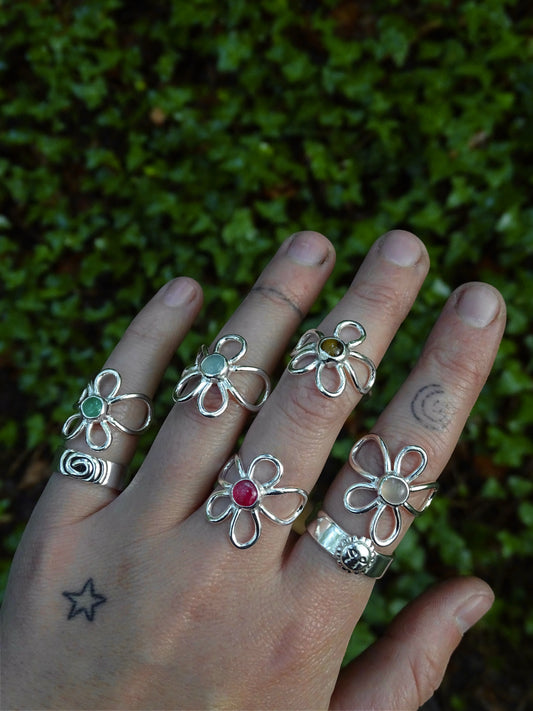 fleur rings • gemstones