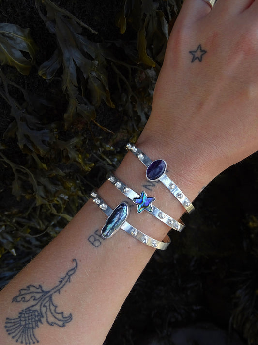 blobby cuffs