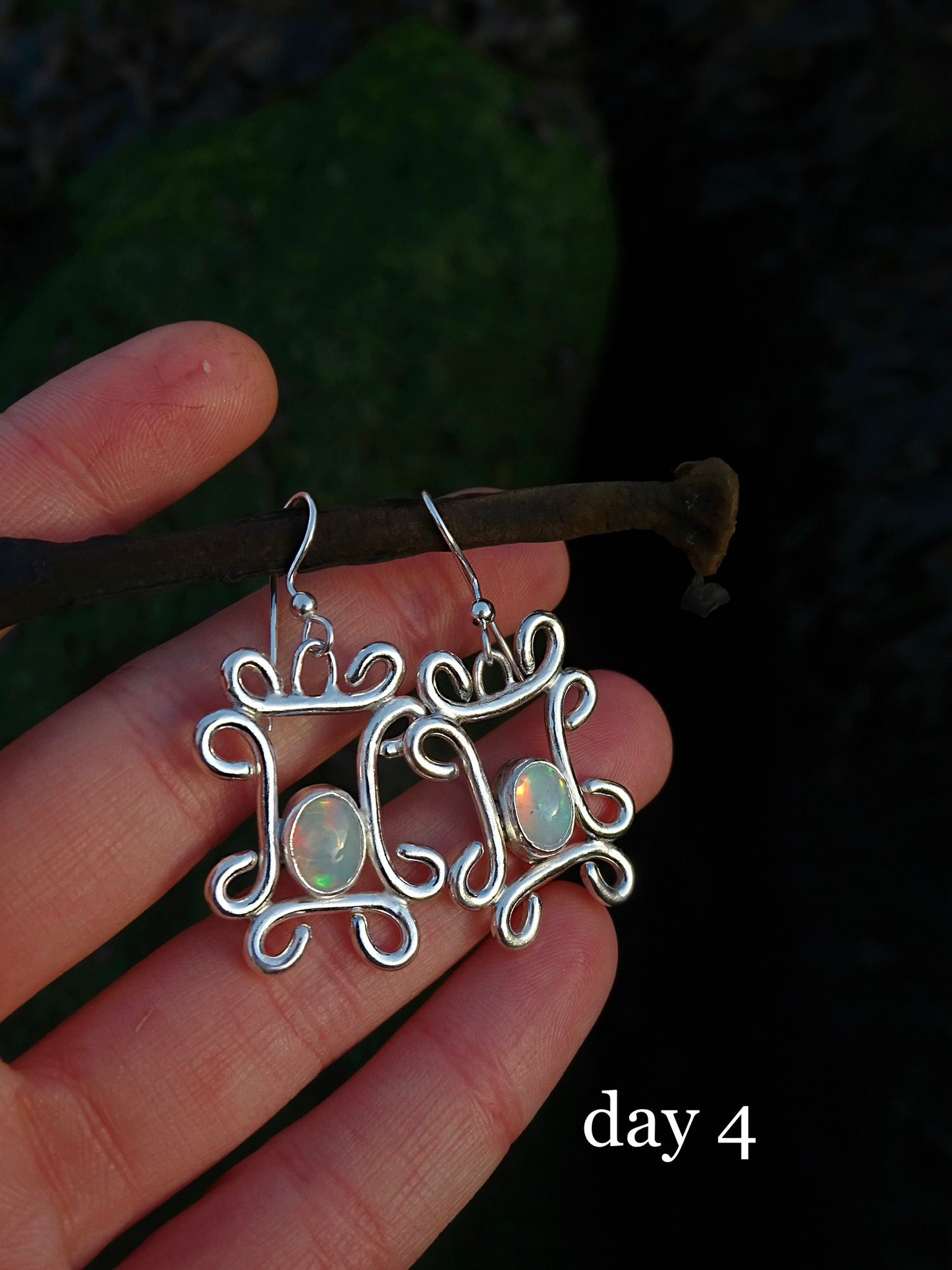 12 days of xmas • earrings