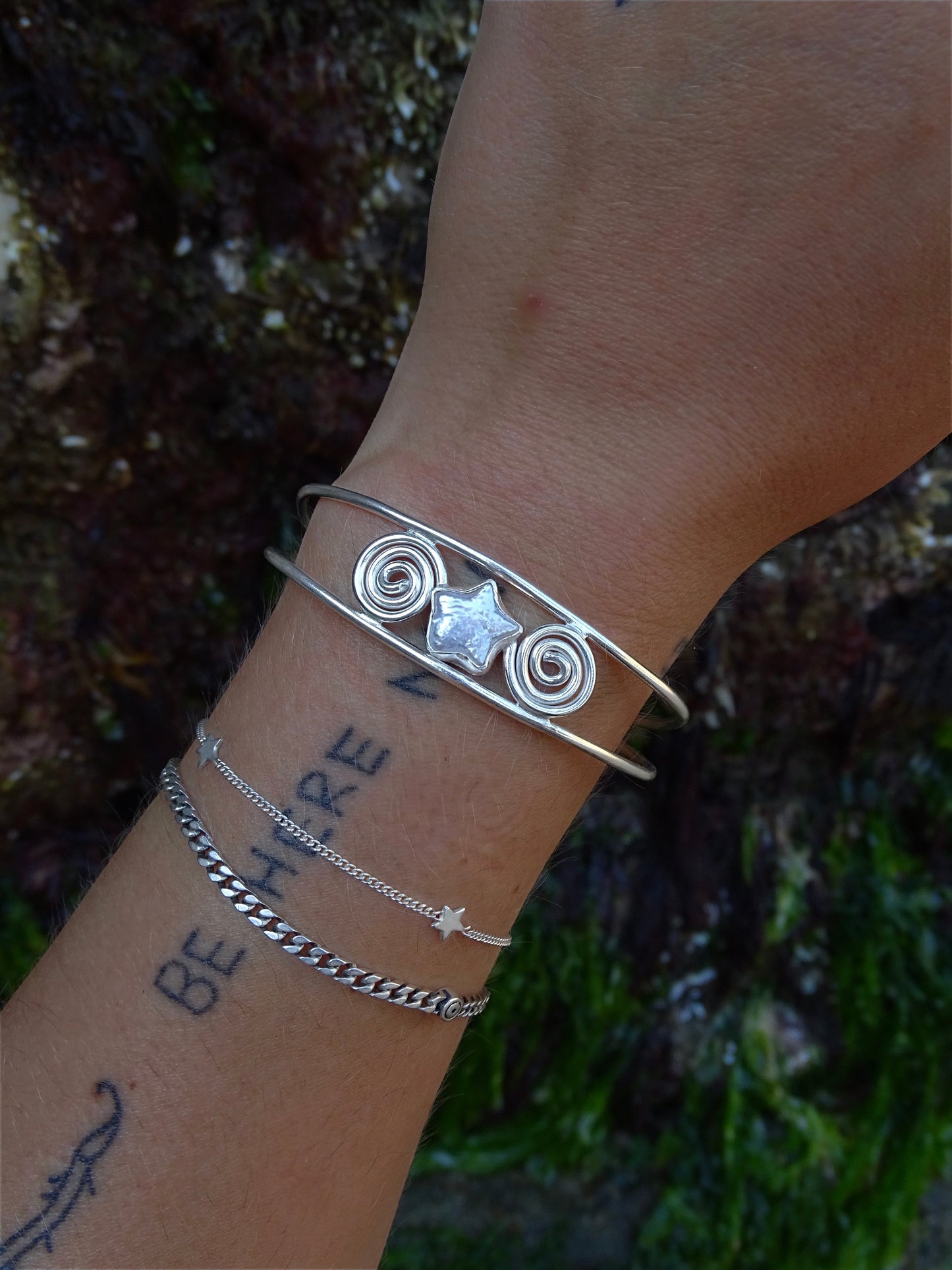 pearl star swirl cuff