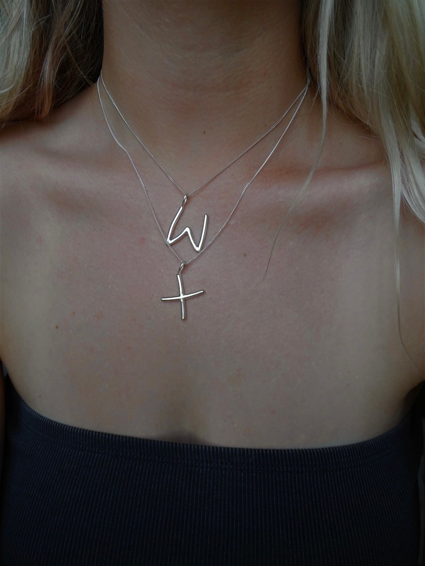 initial pendant • mto
